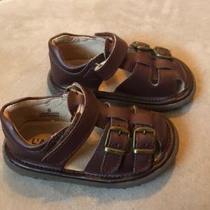 EUC L’Amour boys Fisherman Sandals Size 5 toddler
